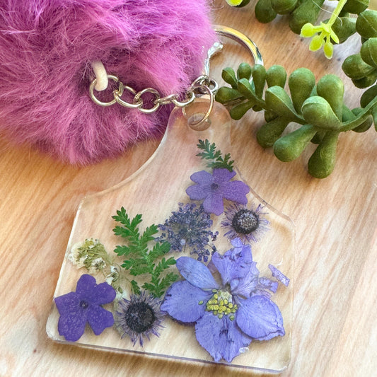 Cowtag Dried Flower Resin Keychain